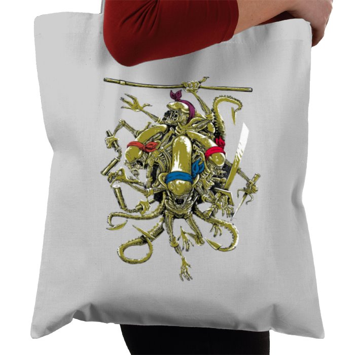 Aliens & Teenage Mutant Ninja Turtles - Teenage Mutant Xenomorph Ninja's Tote Bag