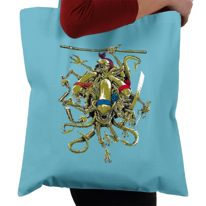 Aliens & Teenage Mutant Ninja Turtles - Teenage Mutant Xenomorph Ninja's Tote Bag